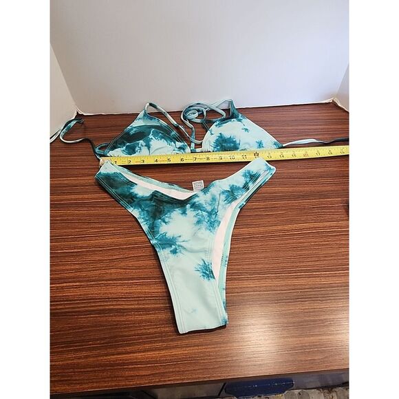 VERY PRETTY Green‎ tie dye bikini set women's medium - Picture 1 of 6